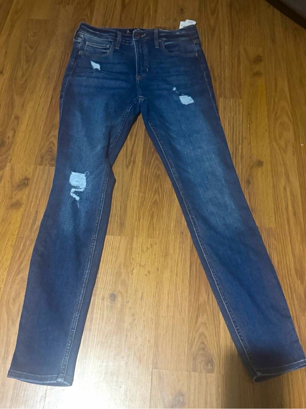 New with tags hollister skinny jeans sz 7